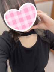 さり♪アイドル系未経験美女